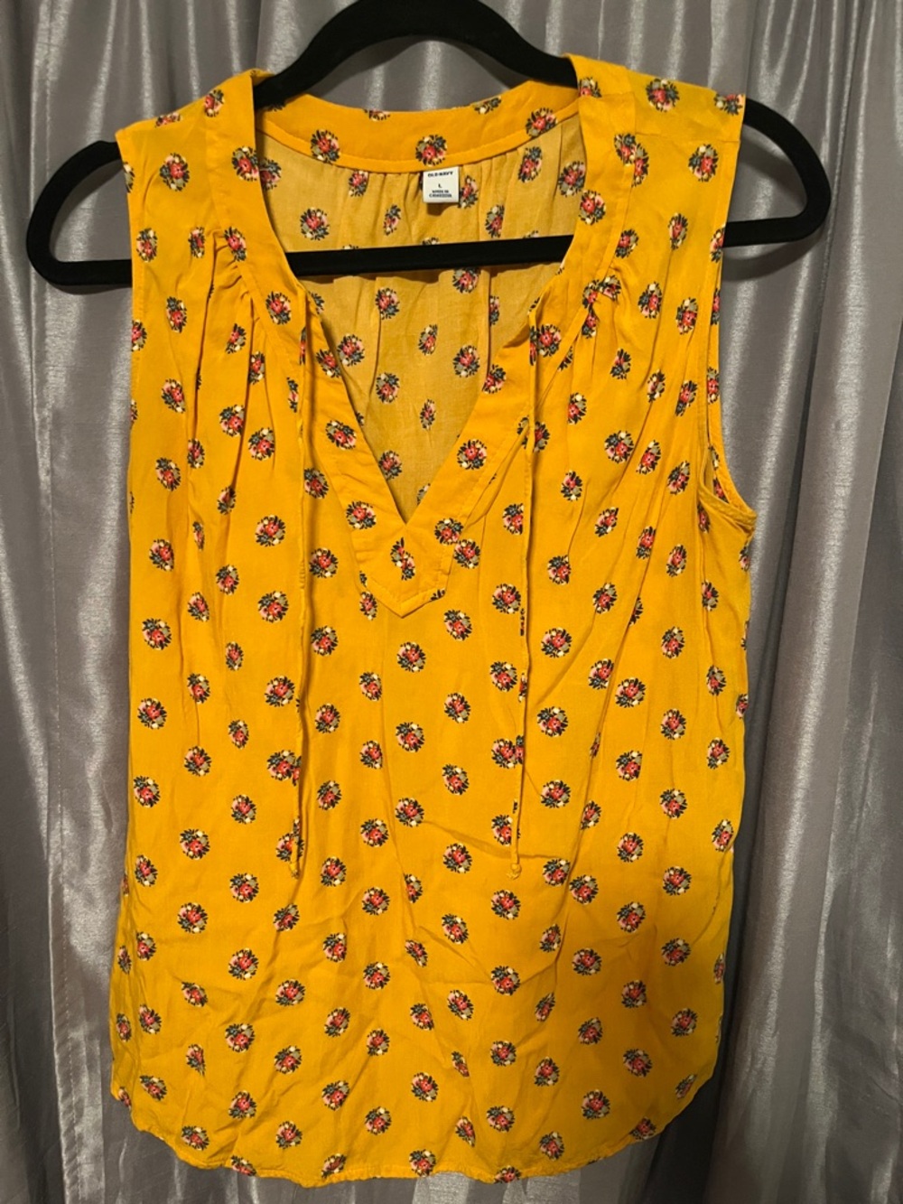 Old Navy Mustard Yellow Floral V-Neck Sleeveless Camisole